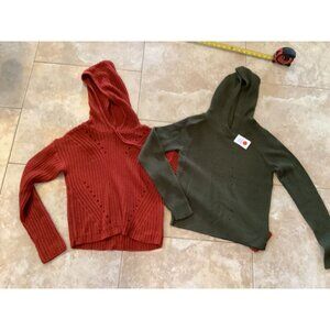 Juniors Love by Chesley Burnt Orange & Olive Green Sweater LOT - size M